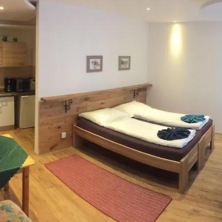 Tuxie Haus Апартаменты *