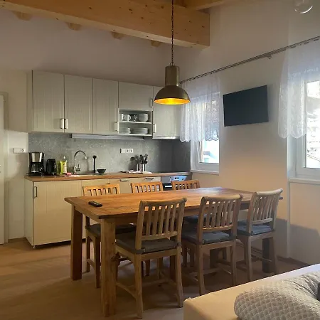 Tuxie Haus 公寓