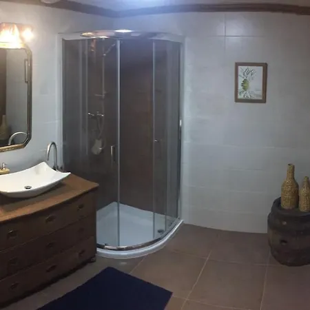 Tuxie Haus 公寓 图克斯